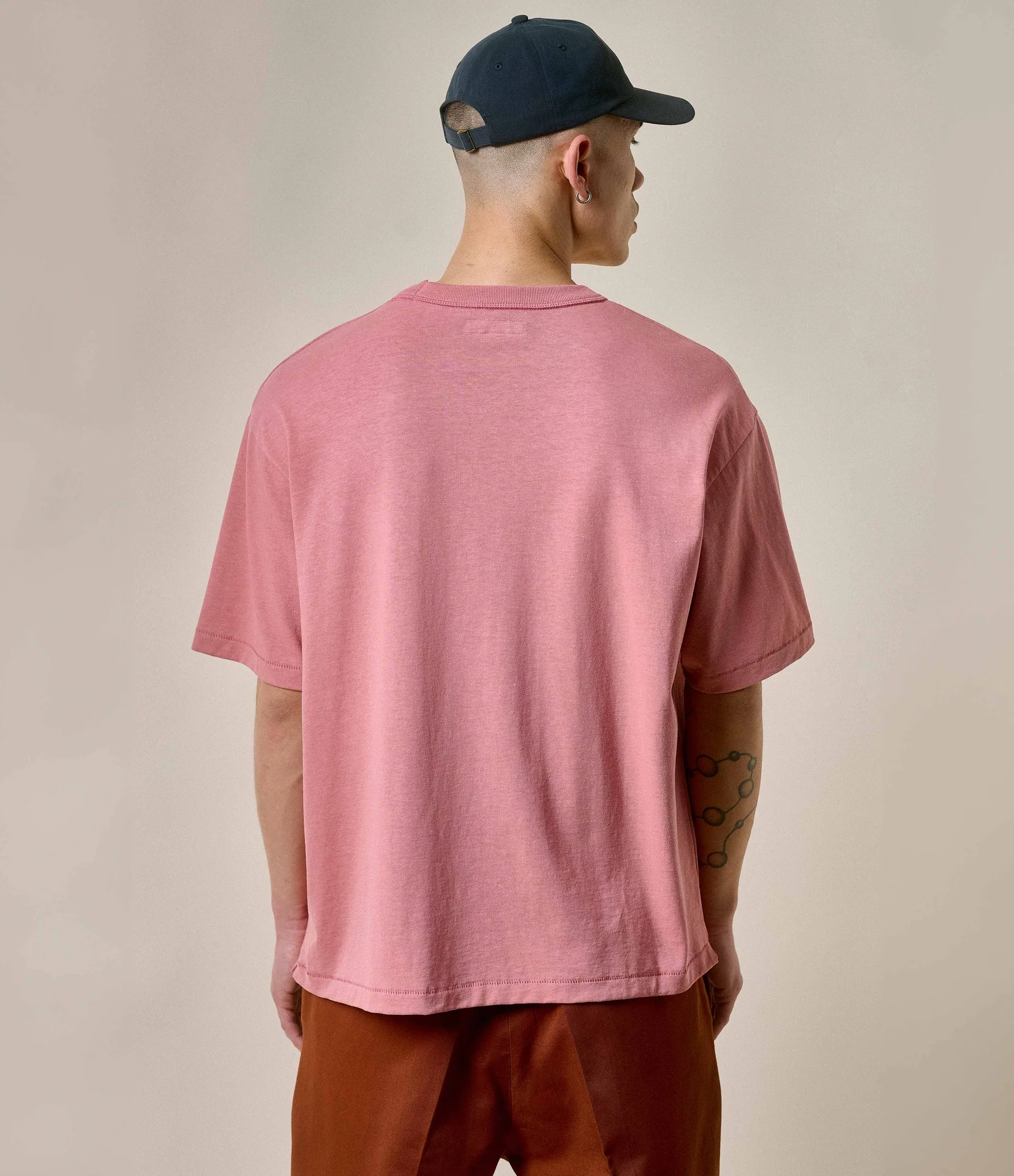 Sturdy Boxy Fit Giza Cotton-Hemp T-Shirt - Image 4