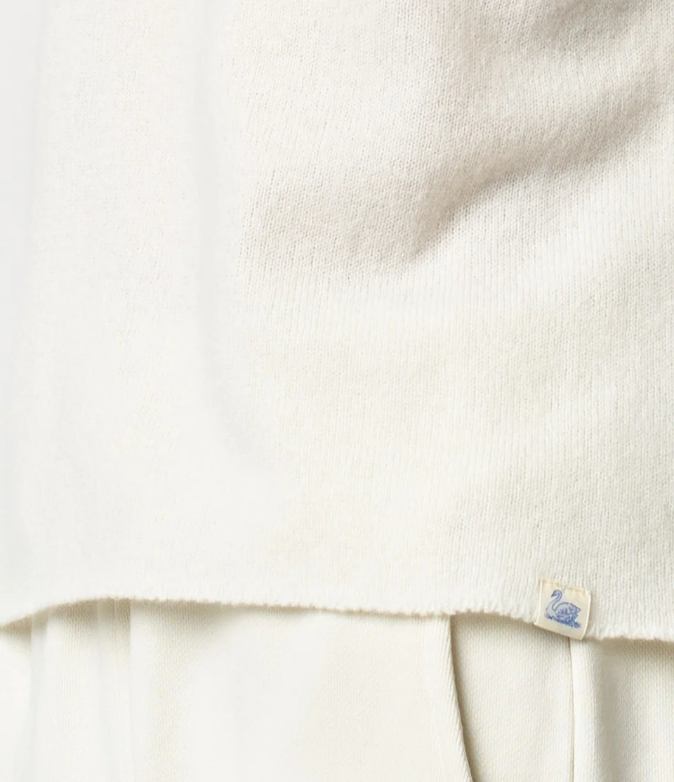 Lightweight Merino Wool-Cashmere-Silk Raglan Sweater - Image 3